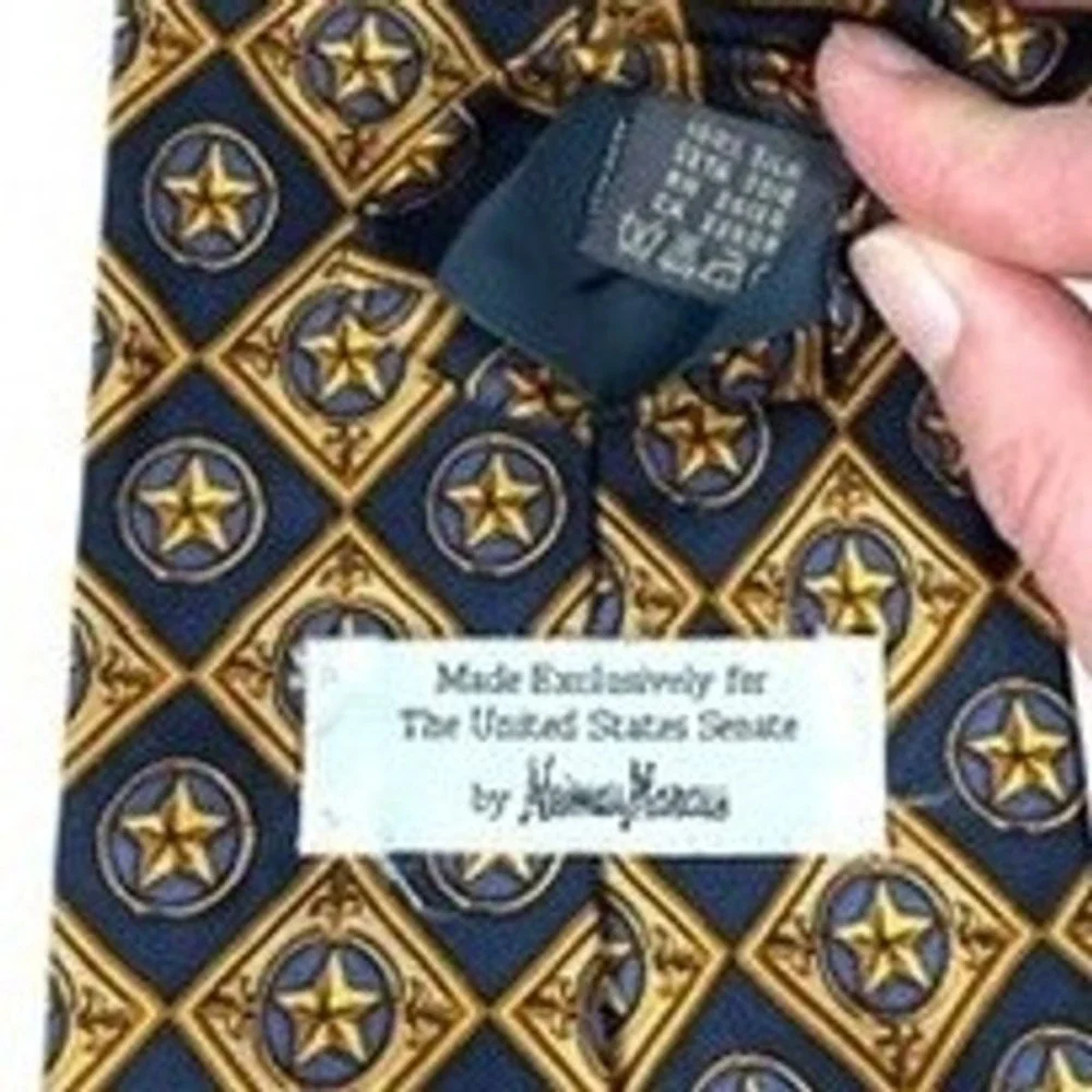 100% Silk Neiman Marcus United States‎ Senate Tie Navy Blue Gold Star Pattern